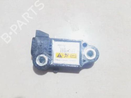 Used Electronic module Electronic module CHEVROLET CAPTIVA (C100, C140) 2.0 D 4WD (150 hp) 33510302 33510302