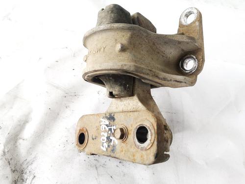 Used Engine mount Engine mount HONDA CR-V III (RE_) 2.2 i-CTDi 4WD (RE6) (140 hp) 33072761 33072761