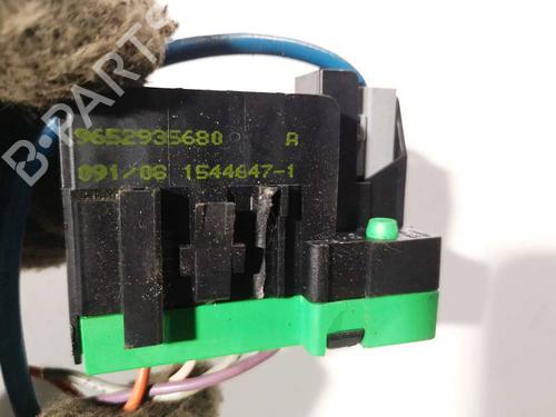 Fuse box CITROËN C5 III (RD_) 2.0 HDi (RDRHD8, RDRHDJ, RDRHR8, RDRHRJ) | BP32579661E1
