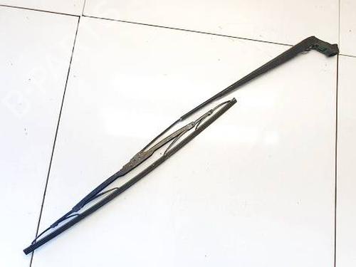 Used Front windshield wiper arm Front windshield wiper arm 32581534 32581534