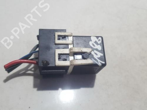 Used Electronic sensor Electronic sensor MERCEDES-BENZ A-CLASS (W168) A 140 (168.031, 168.131) (82 hp) 33510229 33510229