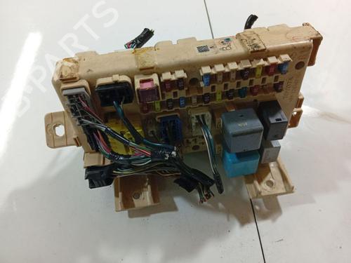 Used Fuse box Fuse box TOYOTA AVENSIS (_T25_) 2.2 D-CAT (ADT251_, ADT251R) (177 hp) 32552777 32552777
