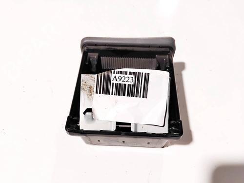 Used Ashtray Ashtray TOYOTA RAV 4 II (_A2_) 2.0 (ACA26) (150 hp) 35193572 35193572