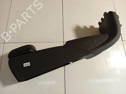 Armrest / Center console VOLVO V50 (545) 2.0 D | BP40616838I20 - Image 2