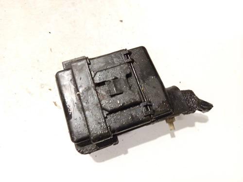 Used Fuse box Fuse box HONDA CIVIC VIII Saloon (FD, FA) 1.3 IMA (FA3, FD3) (95 hp) 32553982 32553982