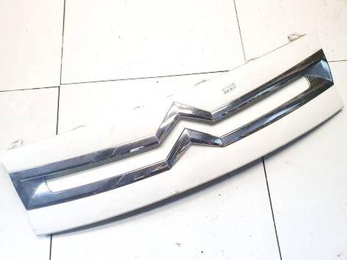 Used Grille Grille 37655879 37655879