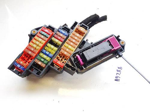 Used Fuse box Fuse box AUDI Q7 (4LB) 3.0 TDI quattro (233 hp) 32954719 32954719