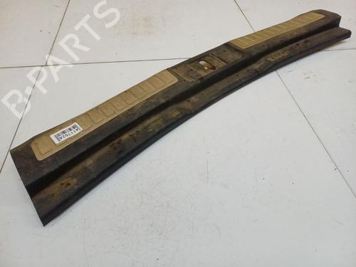 Used Boot lining Boot lining 39632297 39632297