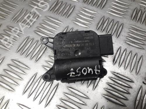 Used Electronic module Electronic module SKODA OCTAVIA II (1Z3) 1.9 TDI (105 hp) 33498857 33498857