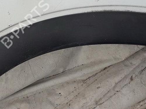 Used Front right wheel arch trim Front right wheel arch trim 35593532 35593532