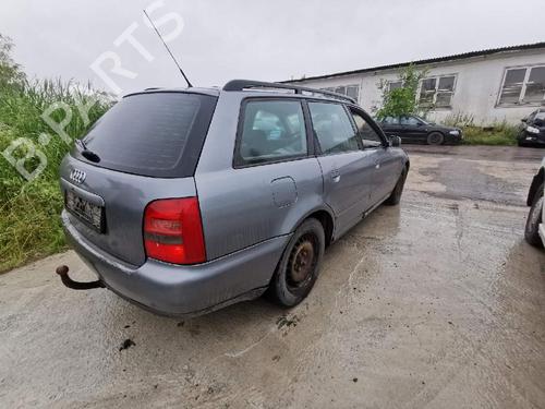 Fuse box AUDI A4 B5 (8D2) 1.8 | BP32567752E1