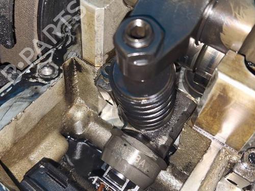 Injector VW GOLF V (1K1) 1.9 TDI | BP34967770M100 - Image 2