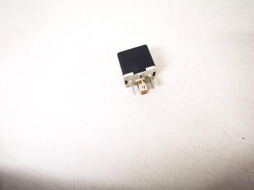Electronic sensor OPEL ZAFIRA A MPV (T98) 2.0 DTI 16V (F75) | BP33093548M84 - Image 2
