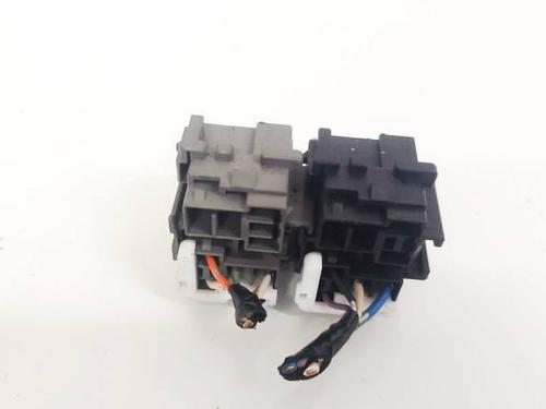 Used Fuse box HONDA CIVIC VIII Saloon (FD, FA) 1.3 IMA (FA3, FD3) (95 hp) 32590132