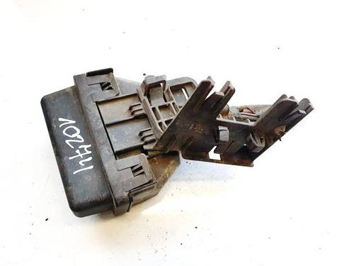 Used Fuse box OPEL INSIGNIA A (G09) 2.0 CDTI (68) (131 hp) 32536062