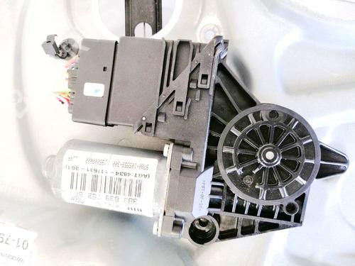Used Right rear window motor Right rear window motor 35023453 35023453