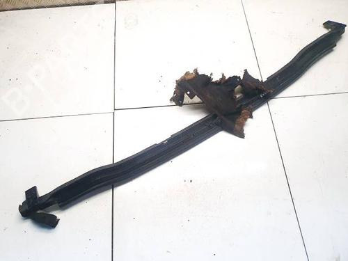 Griglia sotto parabrezza Griglia sotto parabrezza CITROËN C4 Picasso I MPV (UD_) 2.0 HDi 138 (136 hp) 36251089 36251089