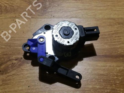 Used Electronic module Electronic module OPEL OMEGA B (V94) 2.5 DTI (F69, M69, P69) (150 hp) 33481311 33481311