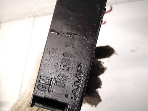 Fuse box OPEL MERIVA A MPV (X03) 1.3 CDTI (E75) | BP32937618E1 - Image 3