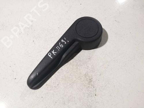 Used Interior handle Interior handle TOYOTA YARIS (_P9_) 1.3 4WD (NCP95) (87 hp) 39999917 39999917