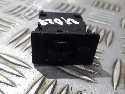 Used Switch Switch TOYOTA RAV 4 II (_A2_) 2.0 D 4WD (CLA20_, CLA21_, CLA20R, CLA21R) (116 hp) 35702371 35702371