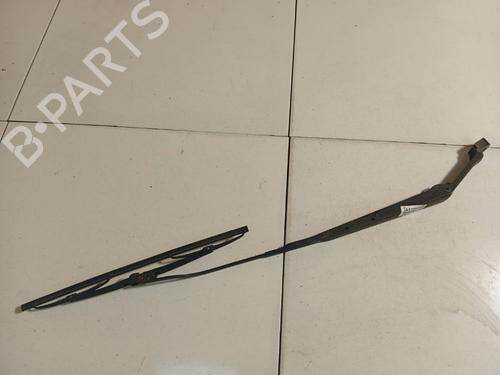 Used Front windshield wiper arm Front windshield wiper arm HYUNDAI MATRIX (FC) 1.6 (103 hp) 40243192 40243192