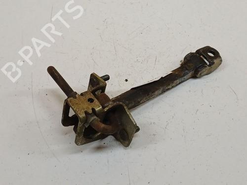 Used Hinge/Door check strap Hinge/Door check strap 39483682 39483682