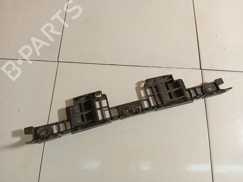 Frontfangerbrakett Frontfangerbrakett 38478260 38478260