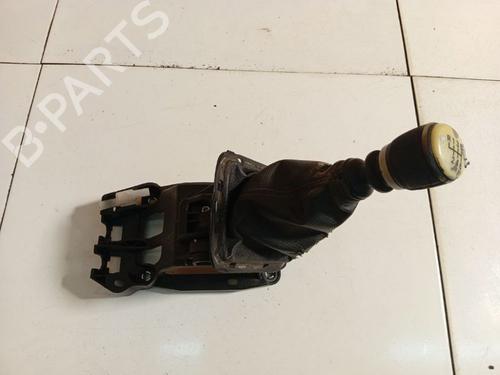 Used Gear lever Gear lever 37597779 37597779