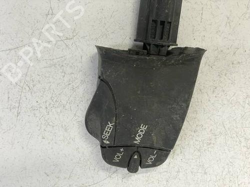Used Steering wheel controls Steering wheel controls 34958696 34958696
