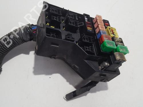 Used Fuse box Fuse box MITSUBISHI CARISMA (DA_) 1.8 (DA2A) (116 hp) 33508543 33508543