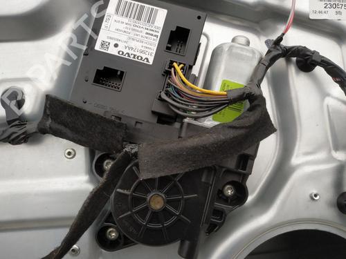 Left front window motor VOLVO V50 (545) D2 | BP35523176E21 - Image 2
