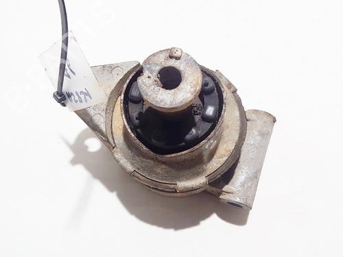 Used Engine mount Engine mount OPEL ZAFIRA A MPV (T98) 2.0 DTI 16V (F75) (101 hp) 33105674 33105674