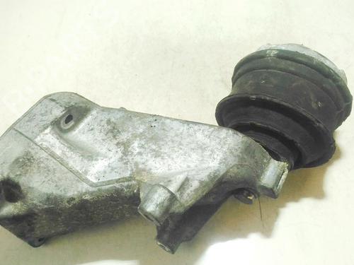 Used Engine mount Engine mount MERCEDES-BENZ CLC-CLASS (CL203) CLC 220 CDI (203.708) (150 hp) 33520968 33520968