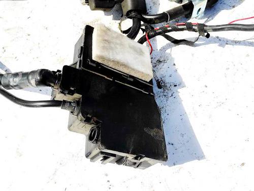 Used Fuse box Fuse box VW PHAETON (3D1, 3D2, 3D3, 3D4, 3D6, 3D7, 3D8, 3D9) 3.0 V6 TDI 4motion (224 hp) 32942936 32942936