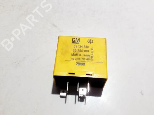 Used Electronic sensor Electronic sensor OPEL ASTRA G Hatchback (T98) 2.0 DI (F08, F48) (82 hp) 33528640 33528640