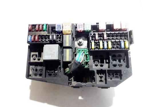 Used Fuse box Fuse box FORD MONDEO III (B5Y) 2.0 TDCi (130 hp) 33525314 33525314