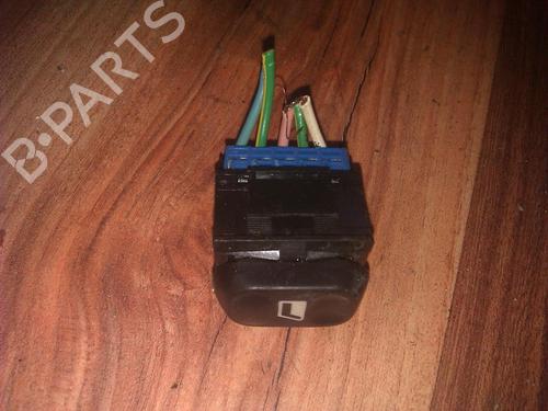 Used Switch Switch CITROËN BERLINGO / BERLINGO FIRST MPV (MF_, GJK_, GFK_) 1.6 16V (MFNFU) (109 hp) 33501589 33501589