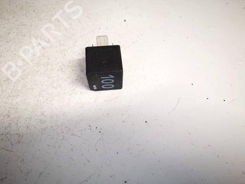 Used Electronic sensor Electronic sensor VW GOLF IV (1J1) 1.9 TDI (110 hp) 32608954 32608954