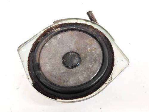 speaker-toyota-previa-ii-_r3_-2000-2001-2002-2003-2004-2005-2006-32936711 main image