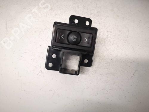 Used Switch Switch LEXUS IS II (_E2_) 220d (ALE20) (177 hp) 36689493 36689493