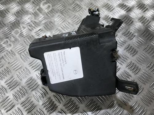 Used Fuse box Fuse box MAZDA 2 (DE_, DH_) 1.4 MZR-CD (68 hp) 33493293 33493293