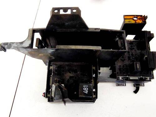 Used Fuse box Fuse box VW TOUAREG (7LA, 7L6, 7L7) 2.5 R5 TDI (174 hp) 32947896 32947896