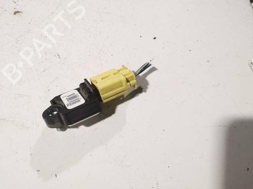 Used Electronic module TOYOTA AVENSIS (_T25_) 2.0 D-4D (ADT250_, ADT250R) (126 hp) 32576009