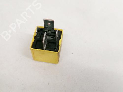 Electronic sensor OPEL VECTRA C (Z02) 2.2 DTI 16V (F69) | BP33083398M84 - Image 2