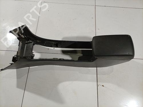 Used Armrest / Center console Armrest / Center console MAZDA 3 (BK) 1.6 (BK14) (105 hp) 34802031 34802031