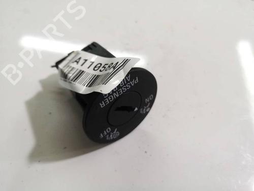 Used Switch Switch OPEL INSIGNIA A (G09) 2.0 CDTI (68) (131 hp) 34847620 34847620