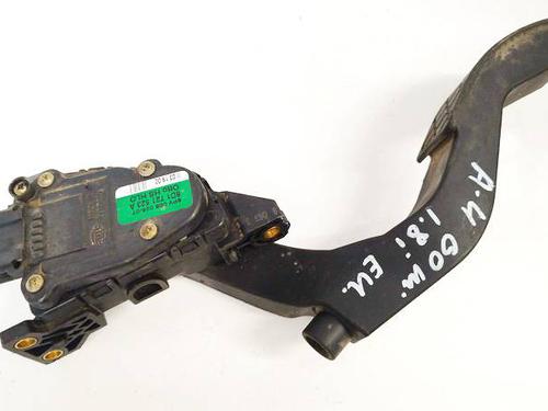 Used Pedal Pedal 34786182 34786182