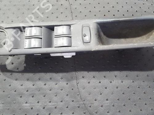 Used Switch Switch RENAULT ESPACE IV (JK0/1_) 2.0 (JK0A, JK1D, JK0N) (170 hp) 33485574 33485574