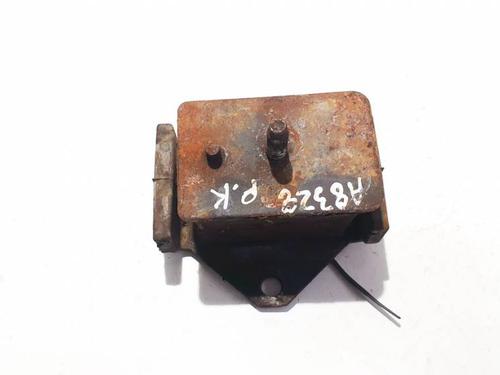 Used Engine mount Engine mount HYUNDAI H-1 / STAREX Bus (A1) 2.5 CRDi (163 hp) 32932179 32932179